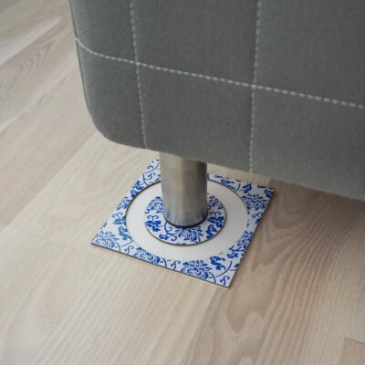 Vägglöss Limfälla under Sängben