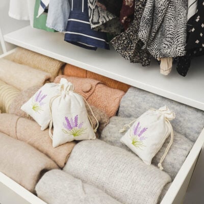 Lavendelpåse Broderad i garderob